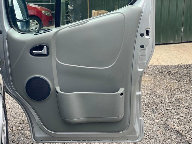 Vauxhall Vivaro  White #39