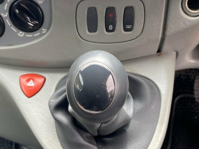 Vauxhall Vivaro  White #35