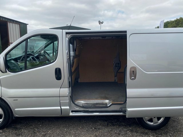 Vauxhall Vivaro  White #43