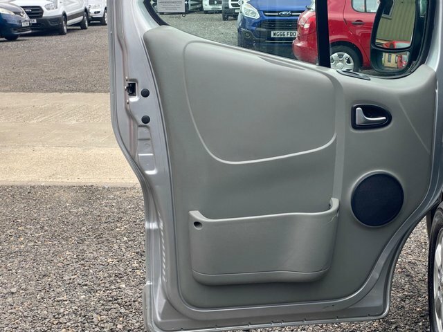 Vauxhall Vivaro  White #49