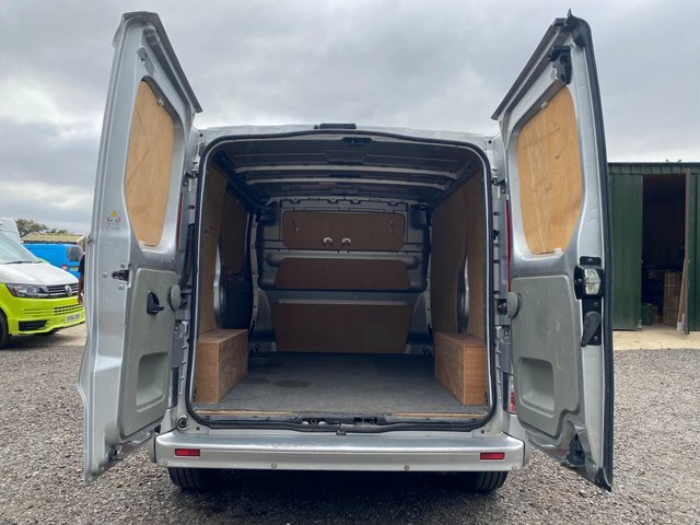 Vauxhall Vivaro  White #9