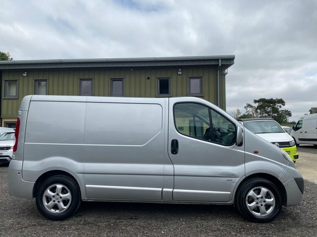 Vauxhall Vivaro  White #21