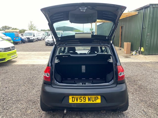 Volkswagen Fox Hatchback Grey #40