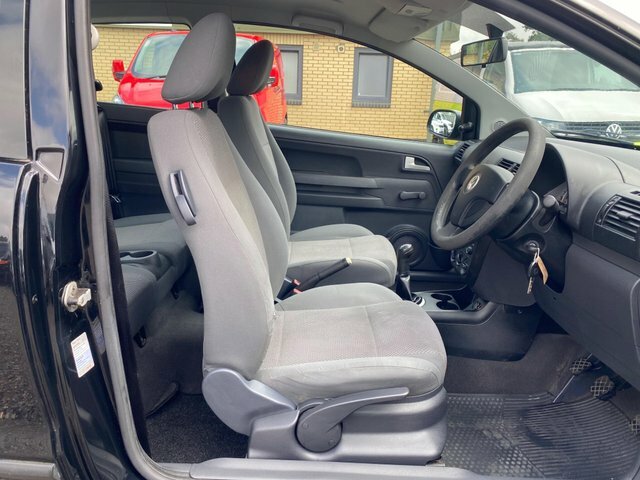 Volkswagen Fox 1.2 6V Euro 4 Black #6