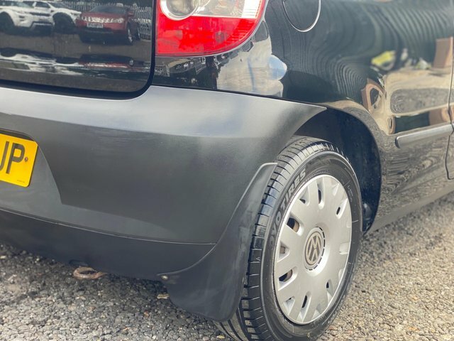 Volkswagen Fox Hatchback Grey #26