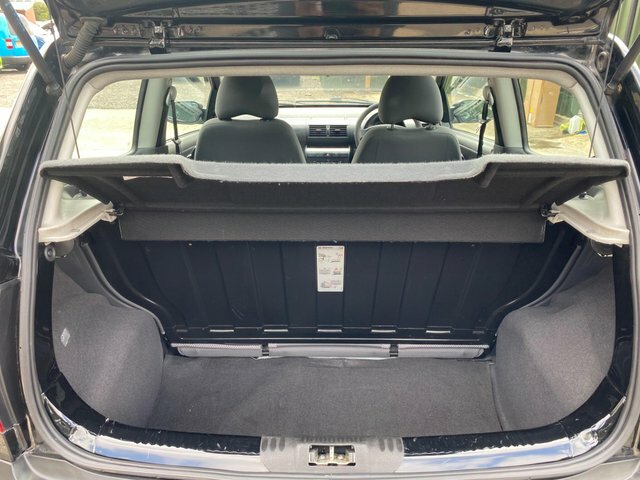 Volkswagen Fox Hatchback Grey #9