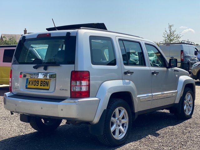 Jeep Cherokee 2.8 Td Limited 4X4 Silver #4