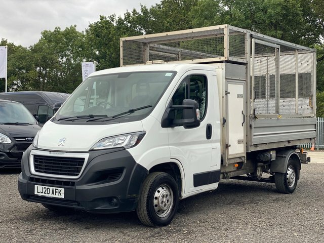 Peugeot Boxer 2.2 Bluehdi 335 Built For Business Curtainside Cha LJ20AFK White #2