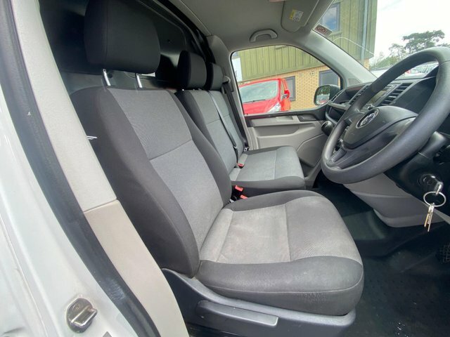 Volkswagen Transporter 2L Highline Grey #6