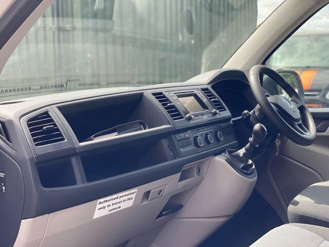 Volkswagen Transporter 2L Highline Grey #15