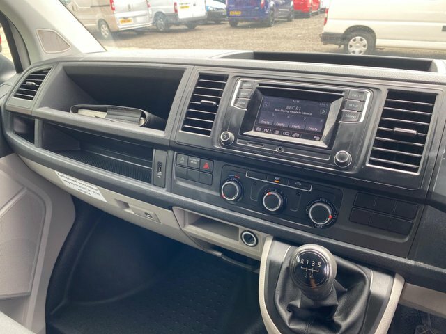 Volkswagen Transporter 2L Highline Grey #31