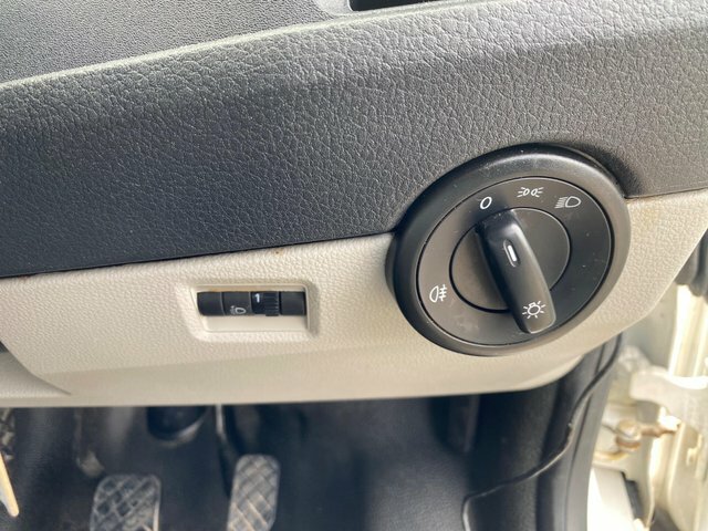 Volkswagen Transporter 2L Highline Grey #36