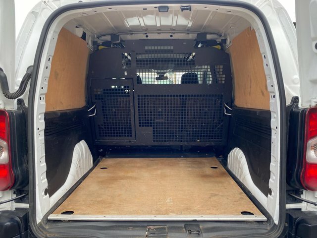 Vauxhall Combo 2000 1.5 Turbo D 75Ps H1 Sportive Van  #11