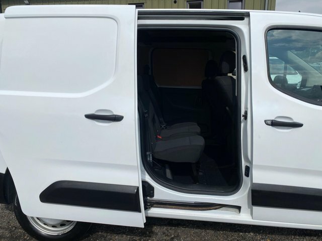 Vauxhall Combo 2000 1.5 Turbo D 75Ps H1 Sportive Van  #41