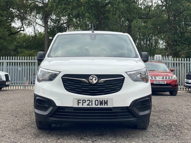 Vauxhall Combo 2000 1.5 Turbo D 75Ps H1 Sportive Van  #17
