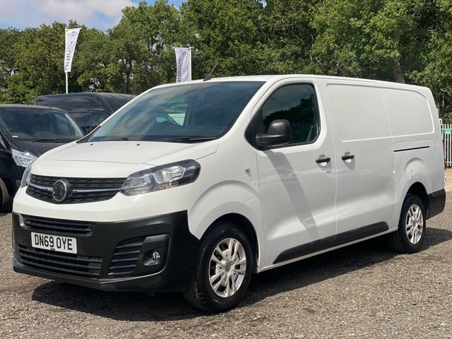 Vauxhall Vivaro 1.5 Turbo D 2900 Dynamic L2 H1 Euro 6 S S 6Dr White #2