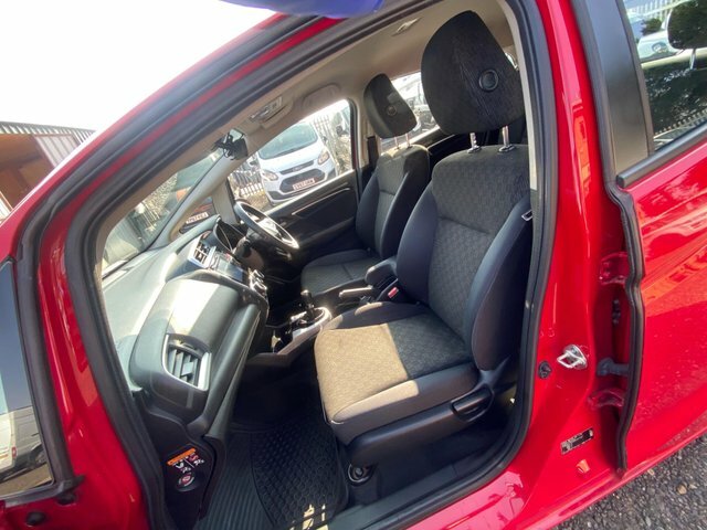 Honda Jazz Se Silver #51