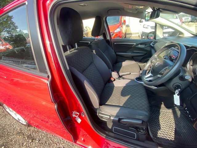 Honda Jazz Se Silver #31
