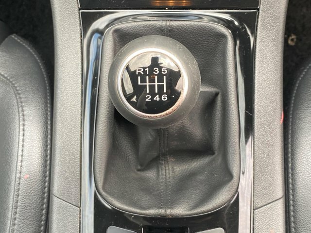 MG GS 1.5 Tgi Excite Euro 6 Ss White #33