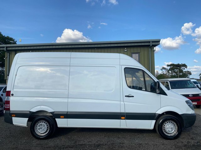 Mercedes-Benz Sprinter 2012 2.1 310 Cdi Lwb 95 Bhp Red #19