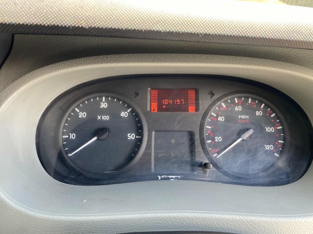 Renault Master 2.5L Null White #7