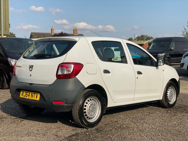 Dacia Sandero 1.2 Access Euro 5 White #4