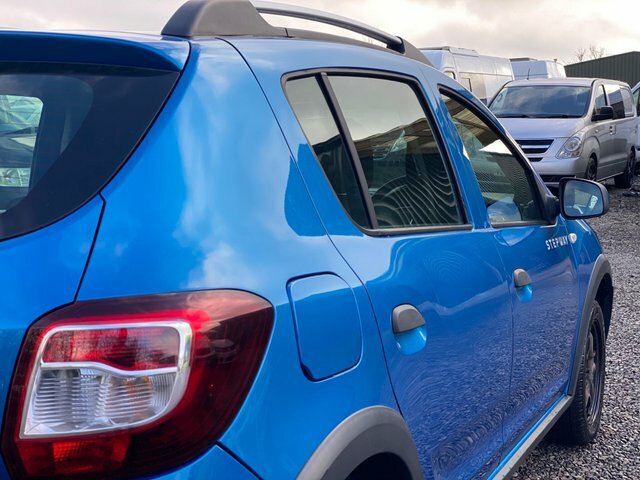 Dacia Sandero Stepway 0.9 Tce Laureate Euro 5 Blue #15