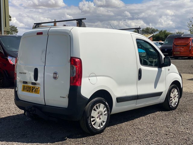 Fiat Fiorino Cargo Sx White #4