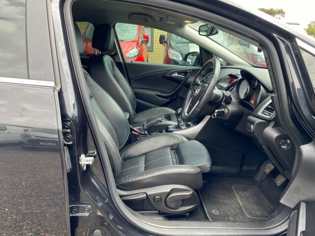 Vauxhall Astra 1.6I Elite Euro 6 Black #5