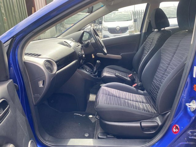 Mazda 2 1.5 Sport Hatchback Euro 4 103 Grey #12