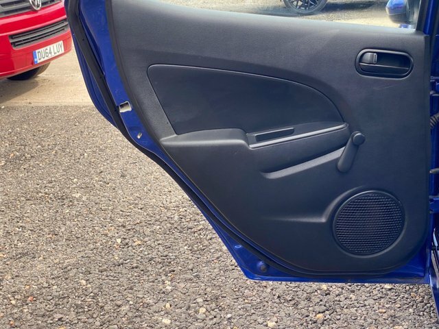 Mazda 2 1.5 Sport Hatchback Euro 4 103 Grey #52