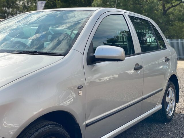 Skoda Fabia 1.4 16V Comfort White #22