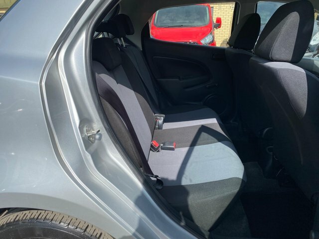 Mazda 2 1.5 Sport Hatchback Euro 4 103 White #7