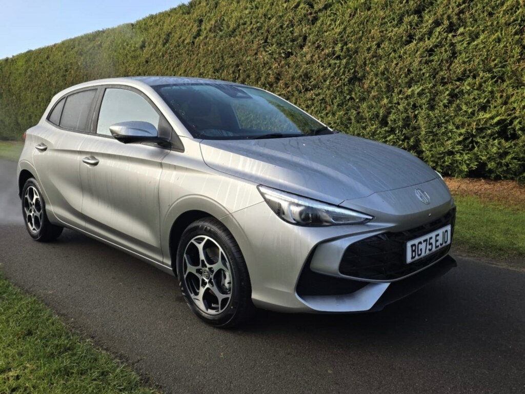 MG MG3 1.5 Hybrid Trophy 