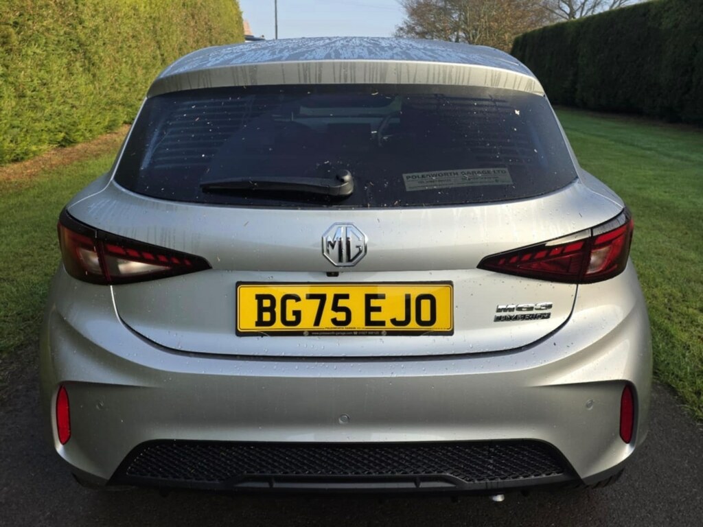 MG MG3 1.5 Hybrid Trophy  #6