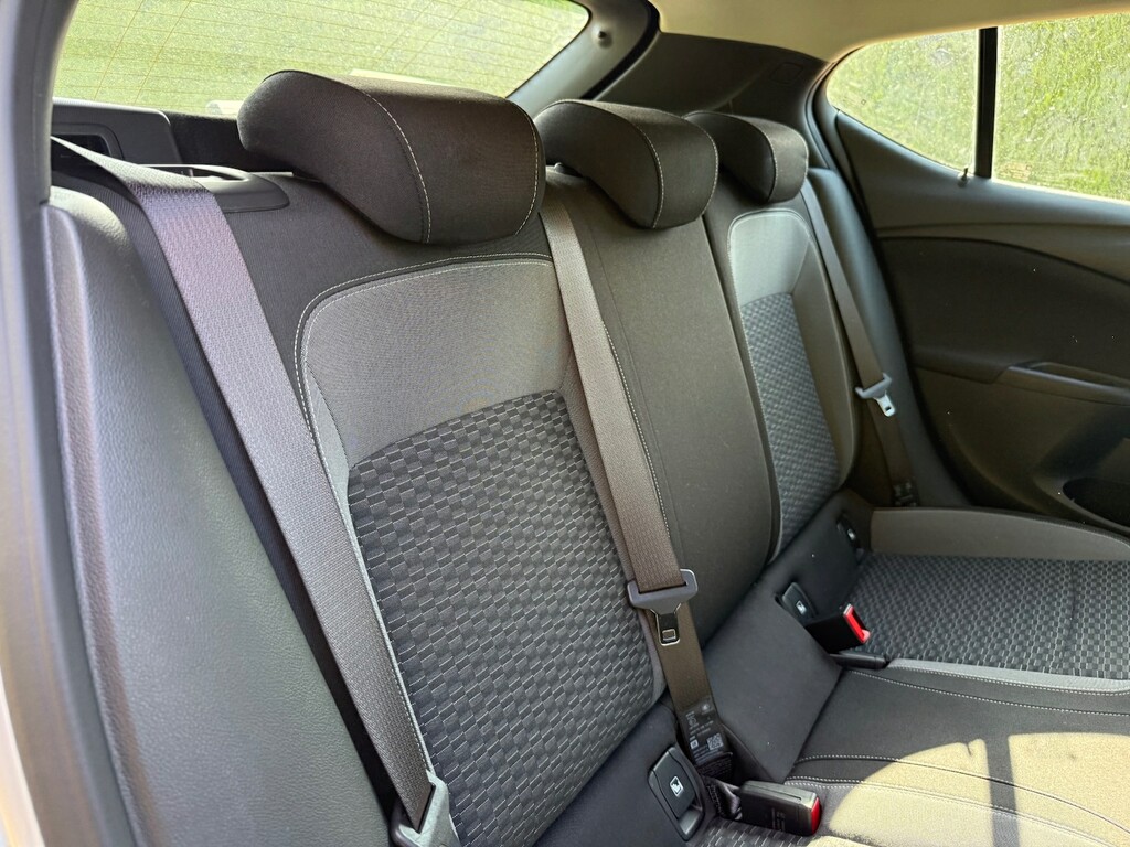 Vauxhall Astra Business Edition Nav Silver #10