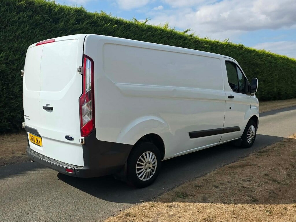 Ford Transit Custom 2.2 Tdci 125Ps Low Roof Limited Van Panel Van #7