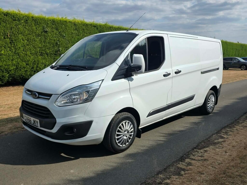 Ford Transit Custom 2.2 Tdci 125Ps Low Roof Limited Van Panel Van #3