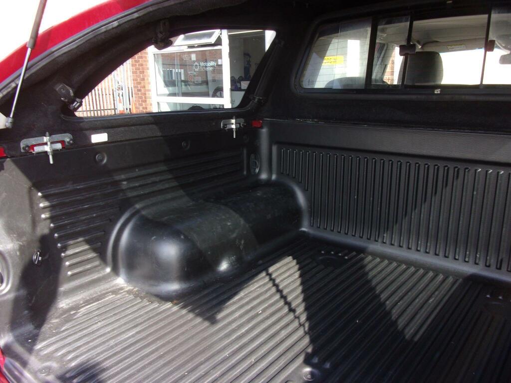 SsangYong Musso Pick Up Se 4Wd Price Plus Vat Silver #8