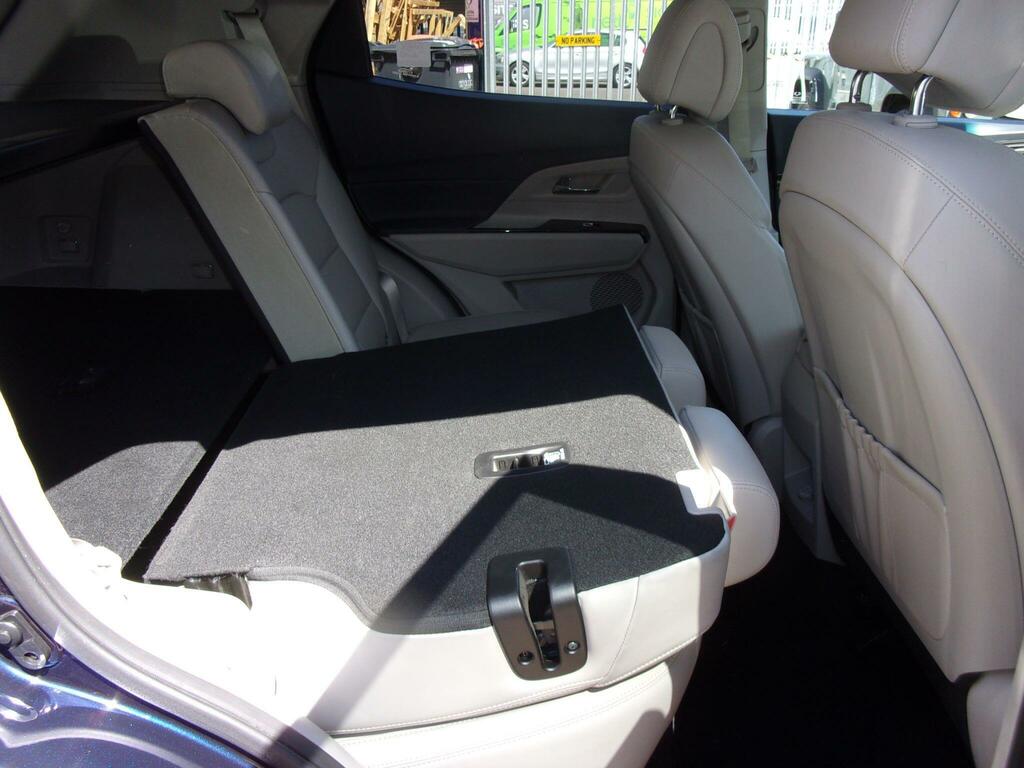 SsangYong Korando Ultimate Blue #16