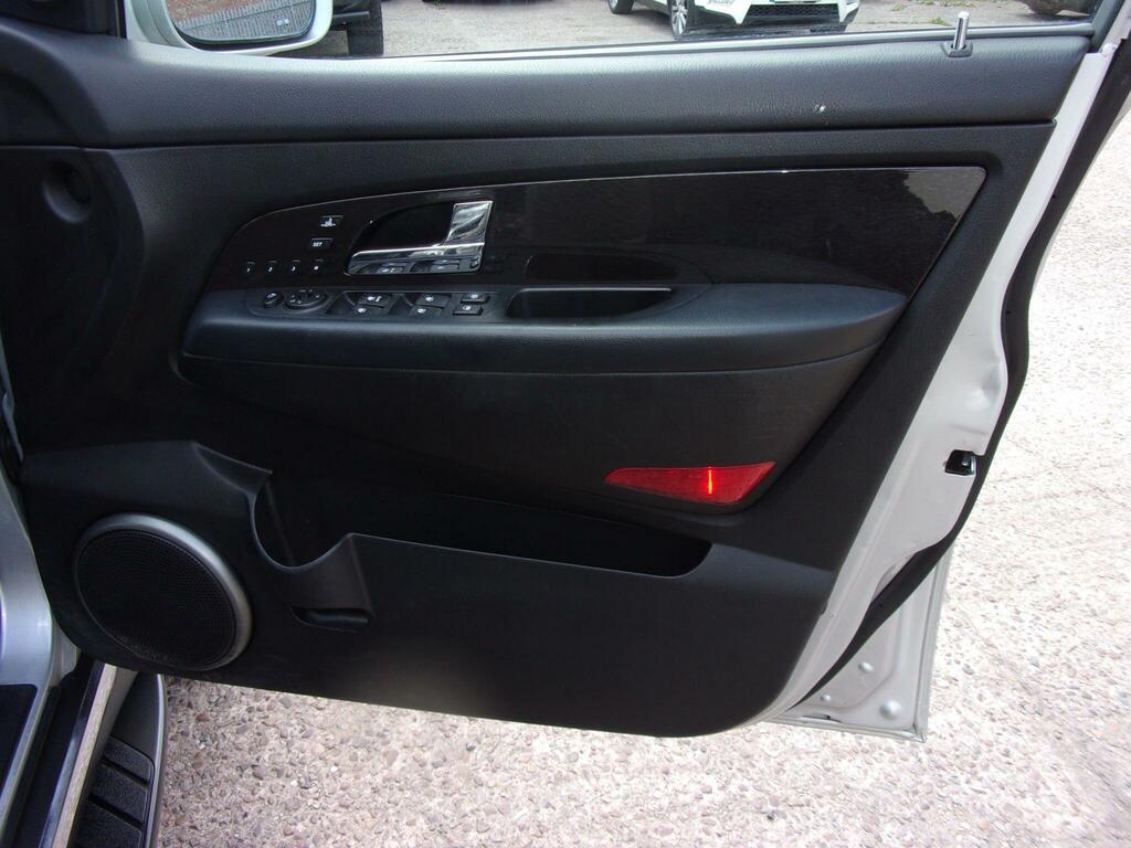 SsangYong Rexton Ex Black #22