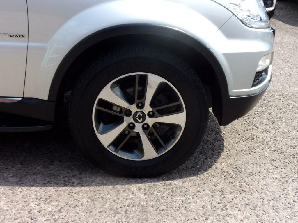 SsangYong Rexton Ex Black #33