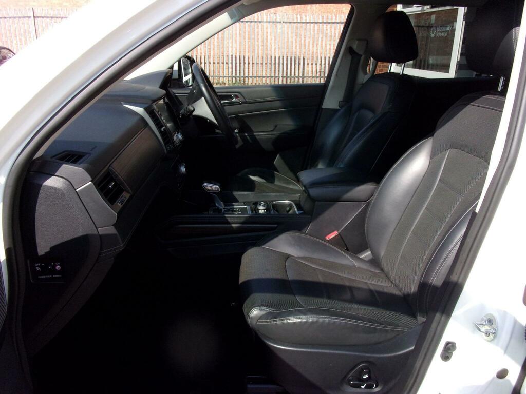 SsangYong Rexton 2.2L Ultimate Blue #29