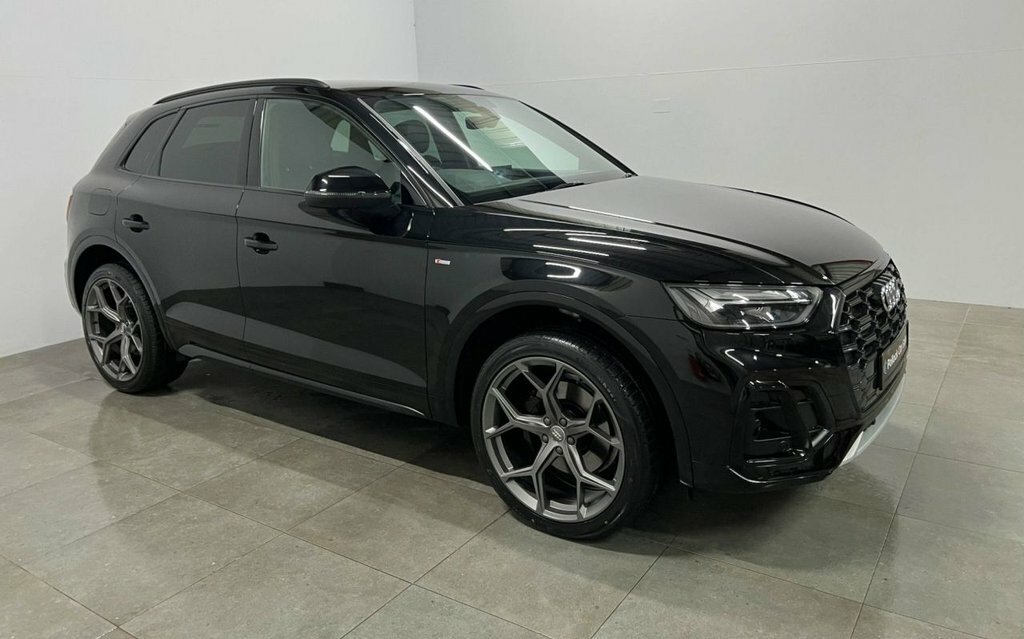 Audi Q5 2L S Line YY74PXH Black #6