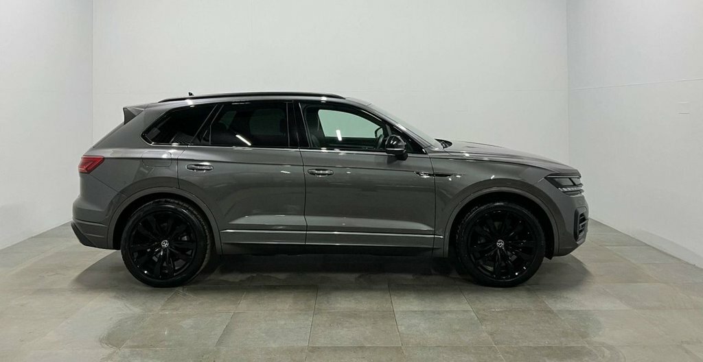 Volkswagen Touareg 3L Black Edition ML23ZSV Grey #4