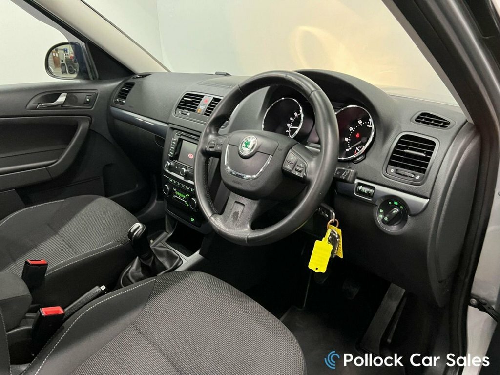 Skoda Yeti Elegance Tdi Cr Green #24