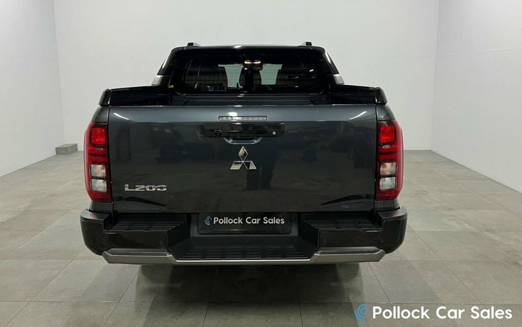 Mitsubishi L200 2.4L Barbarian Grey #5