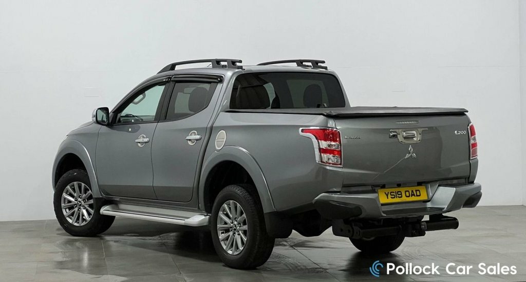 Mitsubishi L200 2.4L Dc Barbarian Grey #2