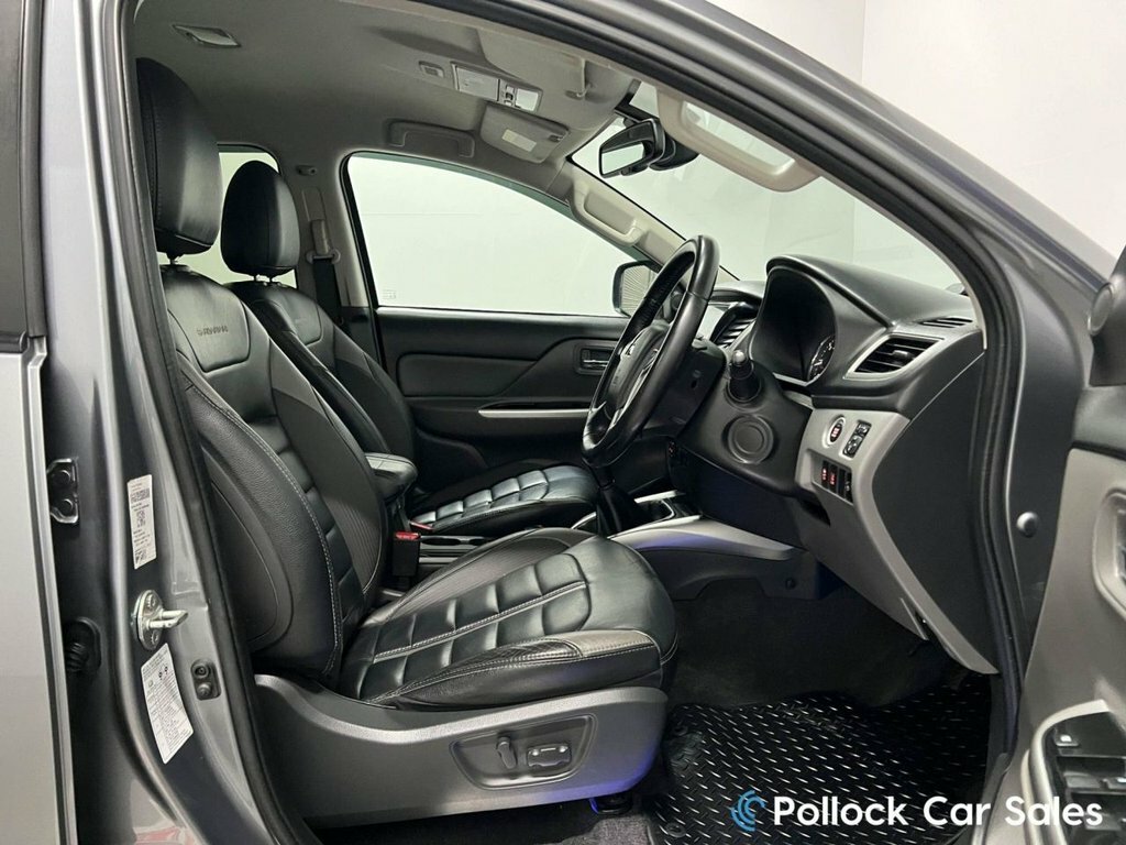Mitsubishi L200 L200 Barbarian Di-d Green #25
