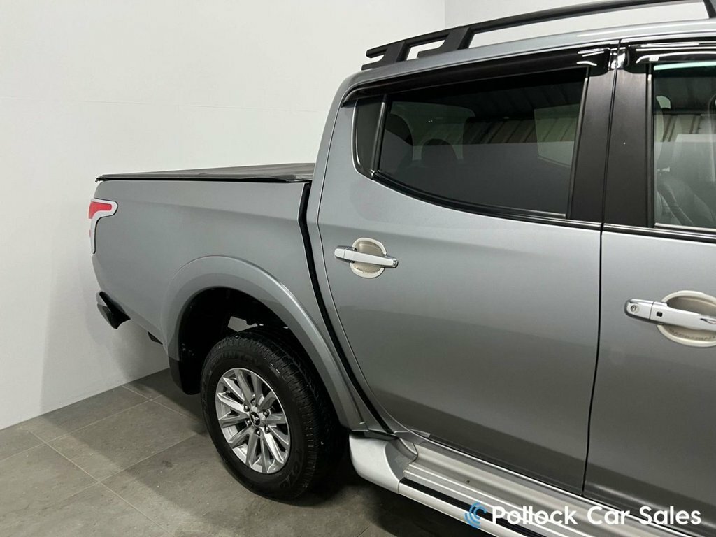 Mitsubishi L200 L200 Barbarian Di-d Green #9